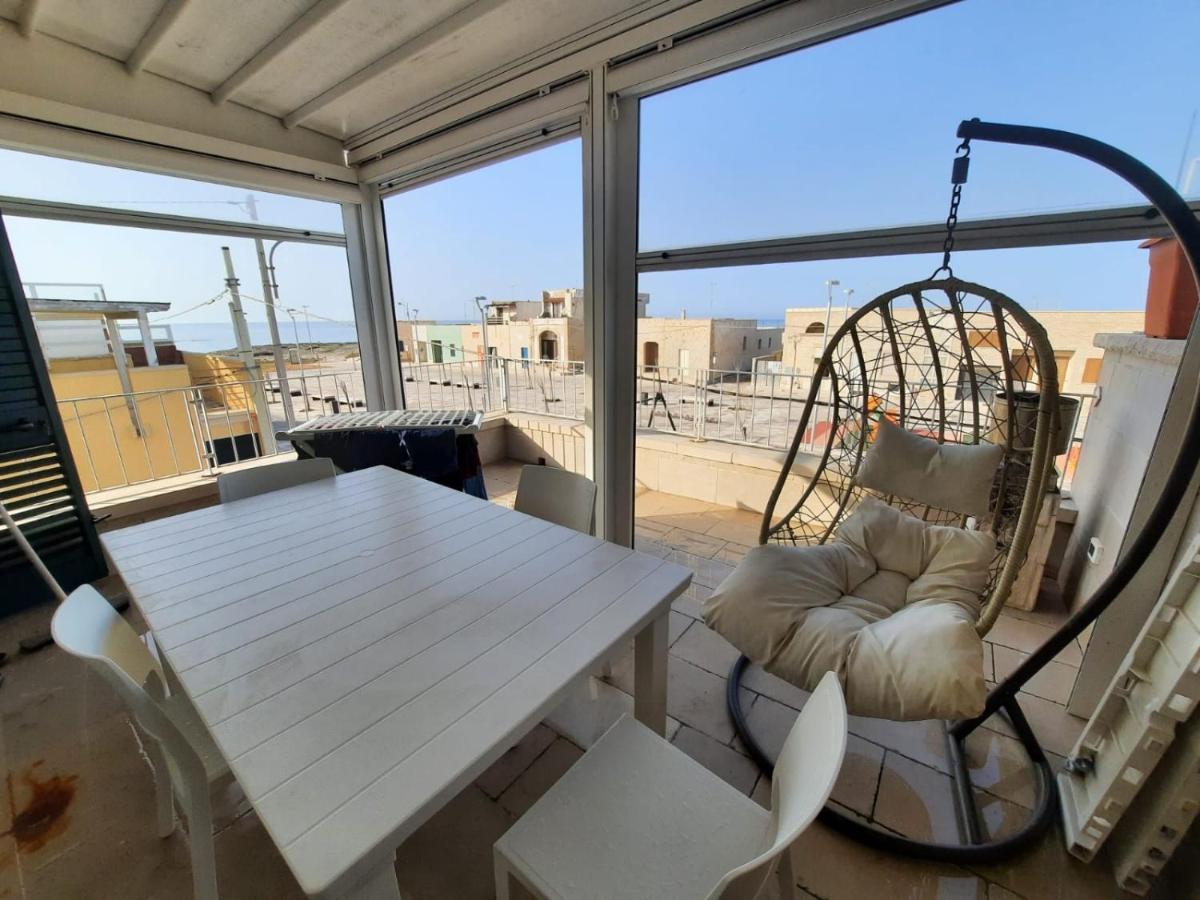 Casa Vacanze Illiria A Roca Vecchia Vicinissima Al Mare Exteriör bild