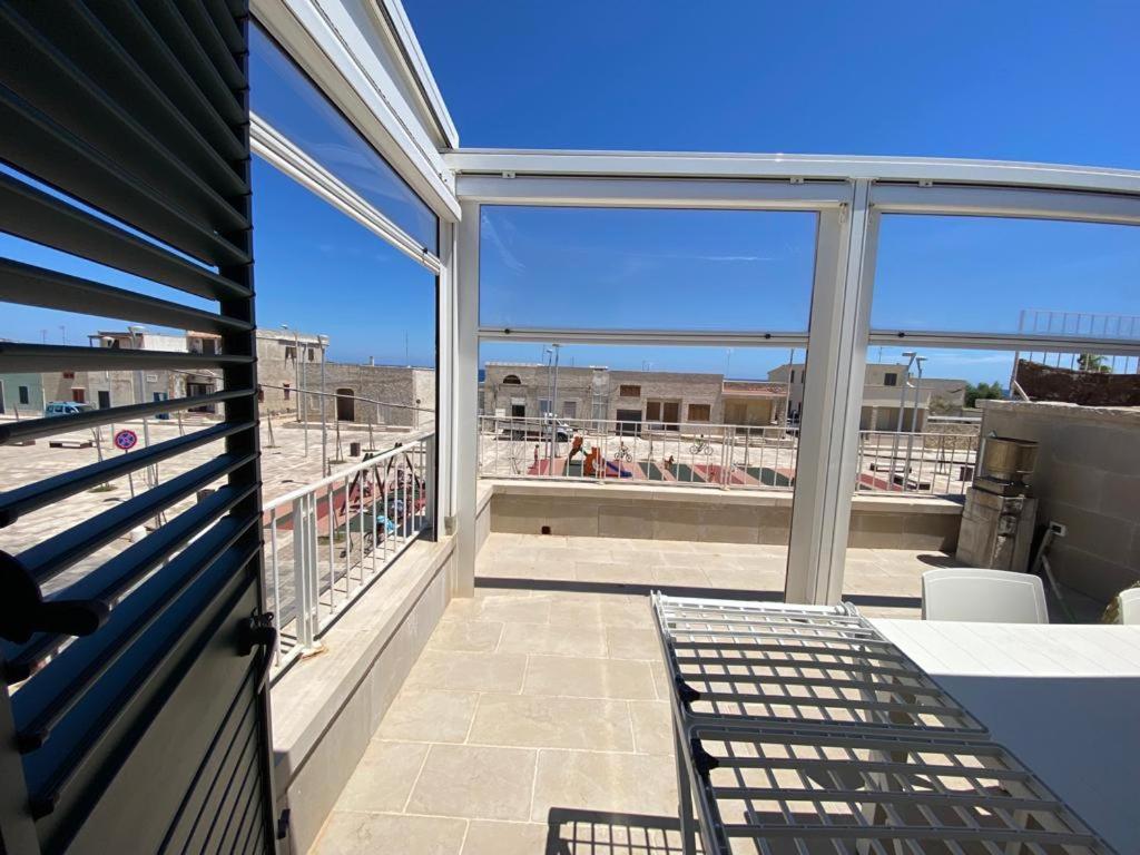Casa Vacanze Illiria A Roca Vecchia Vicinissima Al Mare Exteriör bild