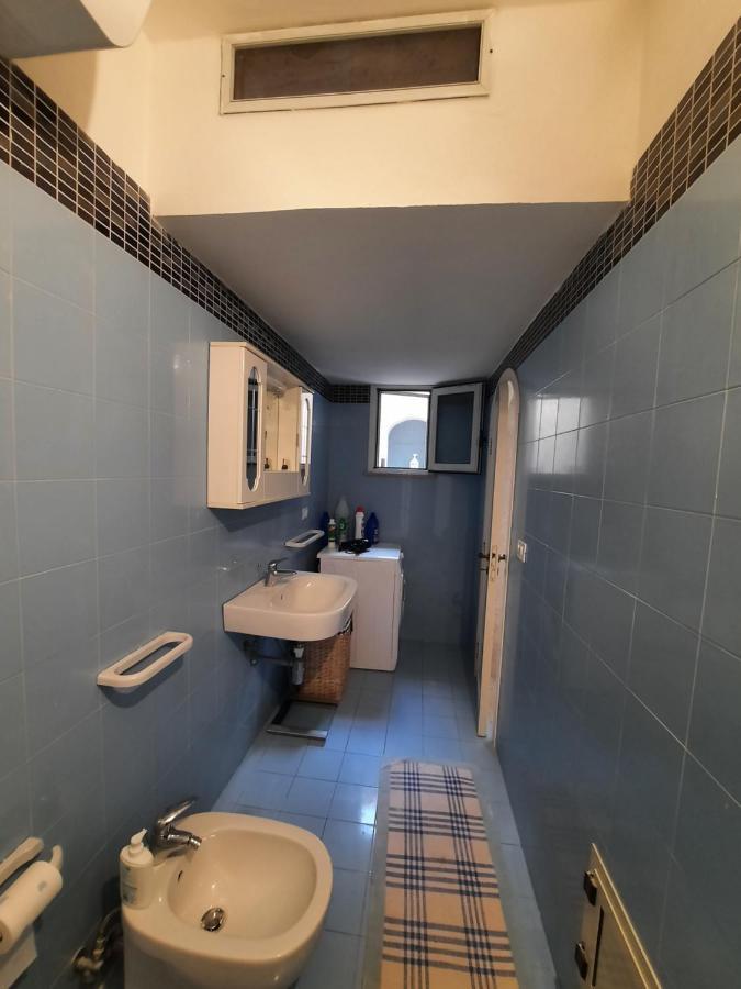 Casa Vacanze Illiria A Roca Vecchia Vicinissima Al Mare Exteriör bild